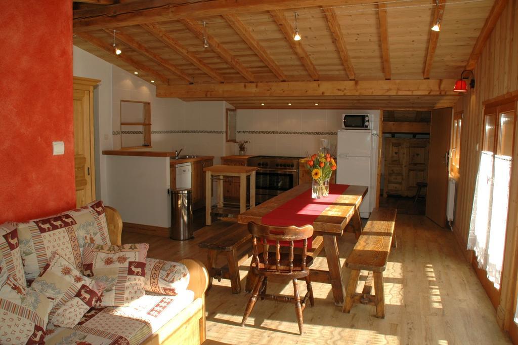 Aparthotel Giffre et Clesson à Samoëns Extérieur photo